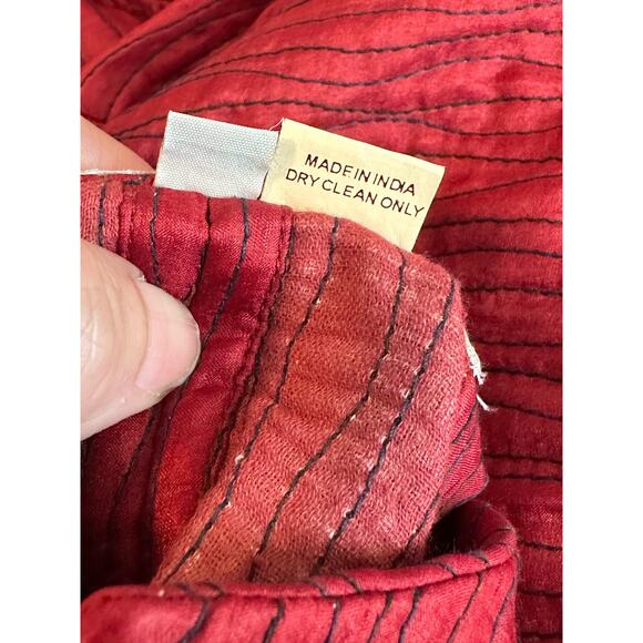 Joshi red silk lightweight quilted long sleeves buttoned jacket coat size S - Picture 4 of 16